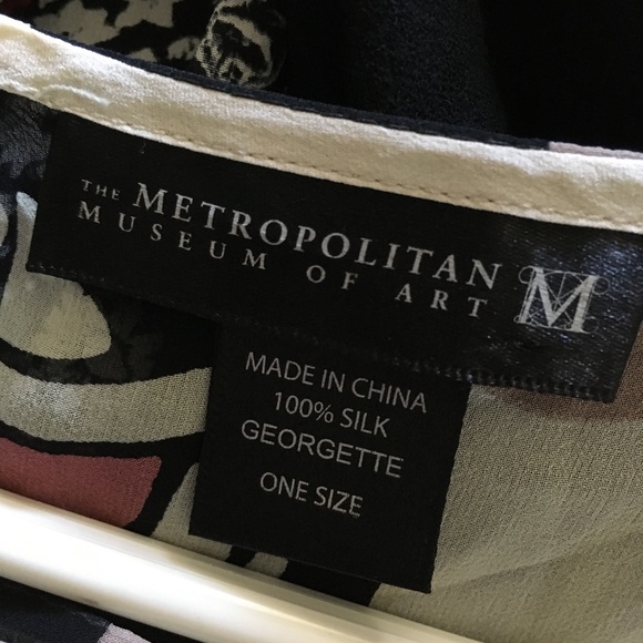METROPOLITAN MUSEUM OF ART NYC Pure Silk Georgette Art To Wear Blouse On… - Picture 4 of 4